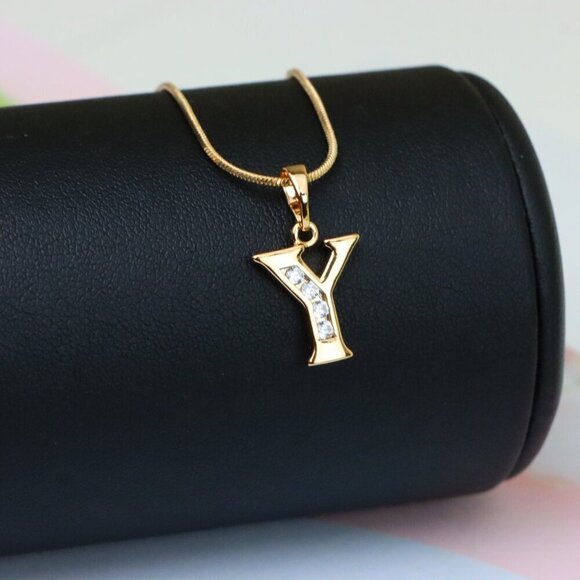 "Rose Gold Alphabet Y Pendant with Sparkling Crystals, XPPT1374 - Picture 2 of 12